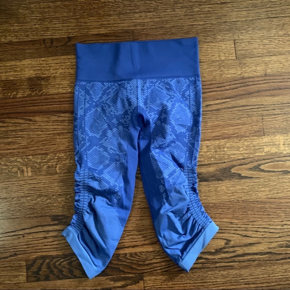 Lululemon crop leggings
